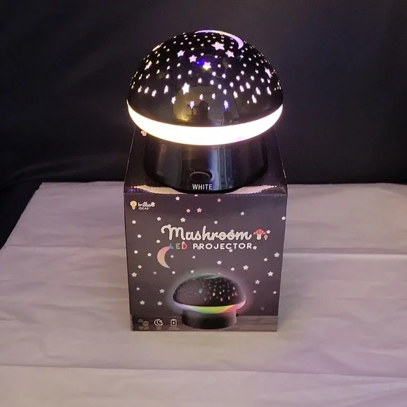 Mushroom 🍄  LED projector - Picture 3 of 4